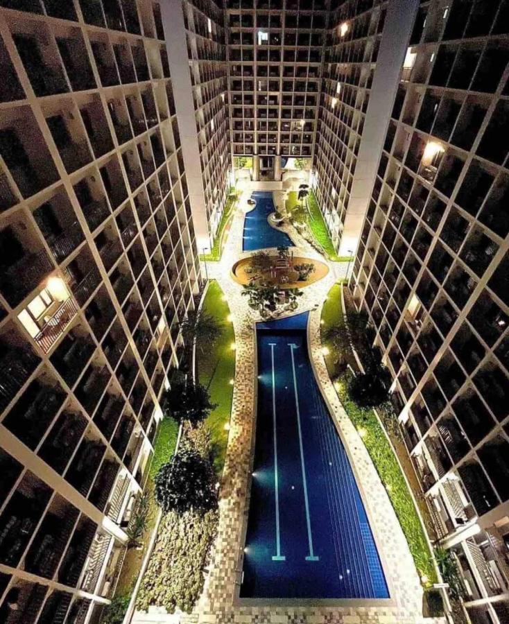 Deluxe Suites Razelles 2 At Shore 2 Residences Tower 1 ปาไซ ภายนอก รูปภาพ