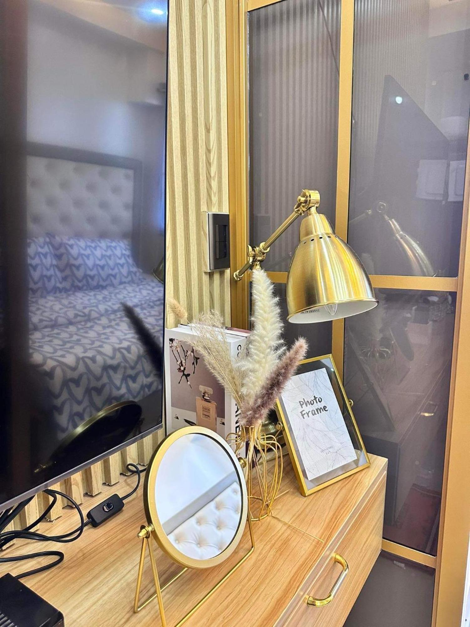 Deluxe Suites Razelles 2 At Shore 2 Residences Tower 1 ปาไซ ภายนอก รูปภาพ